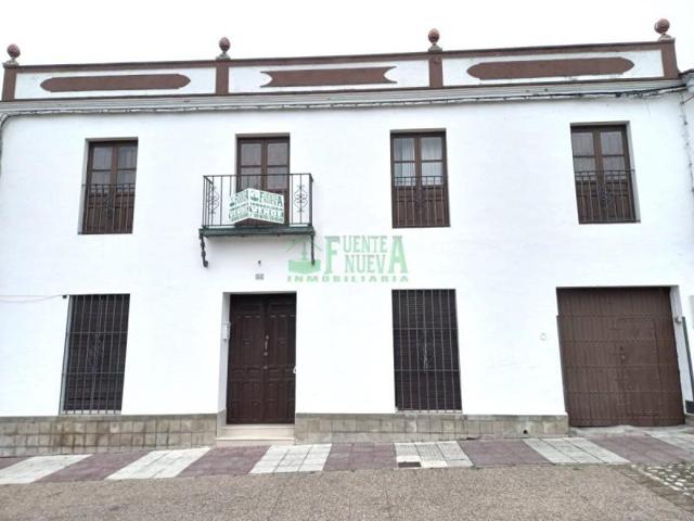 Casa en venta en Cala, Cala photo 0