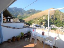 Casa en venta en Cazorla, Cazorla photo 0