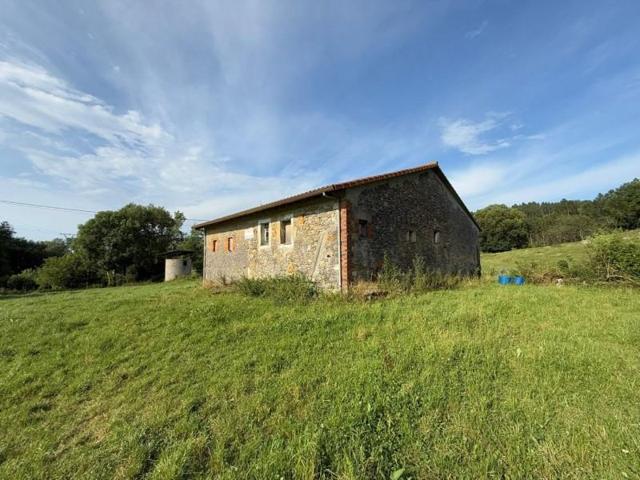 Casa en venta en Hazas de Cesto, Hazas De Cesto photo 0