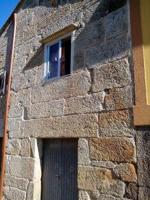 Adosada en venta en Cangas, Hio photo 0