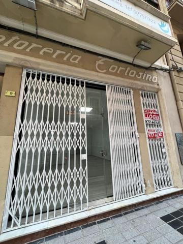 Local comercial en venta en Tortosa, Centre photo 0