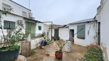 Casa en venta en Pilas photo 0