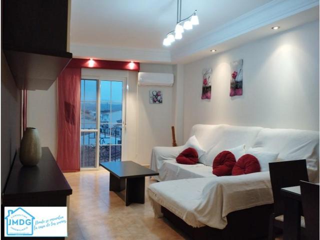 Duplex en venta en Benamocarra photo 0