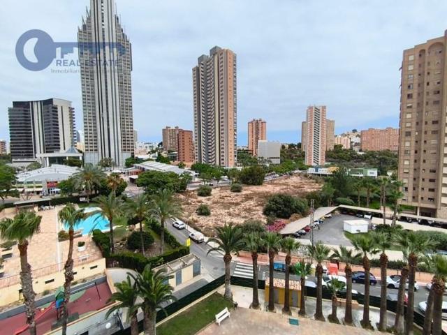 Piso en venta en Finestrat photo 0