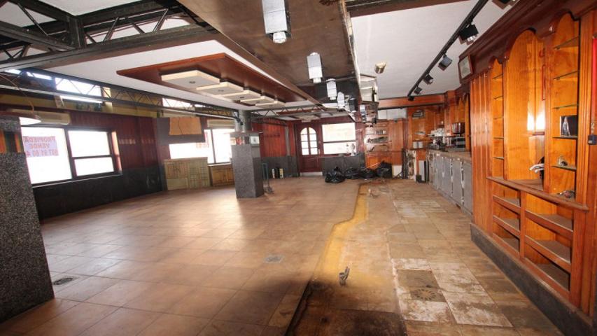 Local comercial en venta en Gijón, Centro photo 0