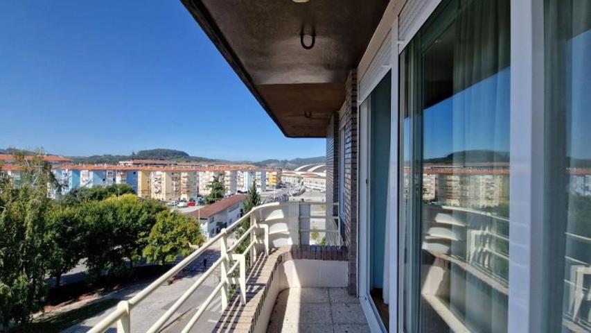 Piso en venta en Torrelavega, Tanos photo 0