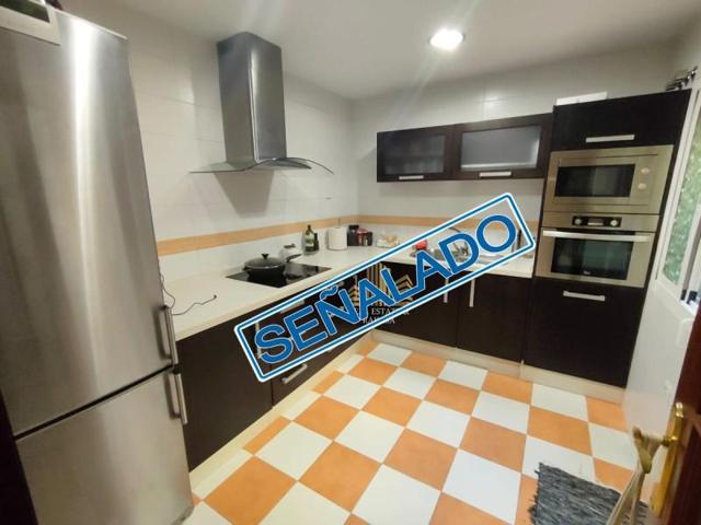 Casa en venta en Alcalá de Guadaira, Zona Santa Lucia photo 0