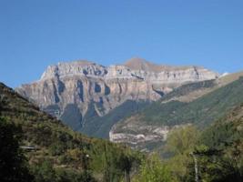 Casa en venta en Broto, Fanlo photo 0