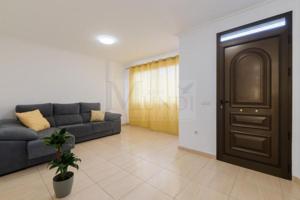 Piso en venta en Puerto del Rosario photo 0