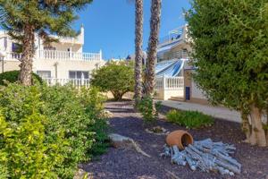 Duplex en venta en Torrevieja, Carrefour photo 0