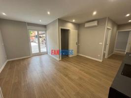 Piso en venta en Gijón, Natahoyo photo 0