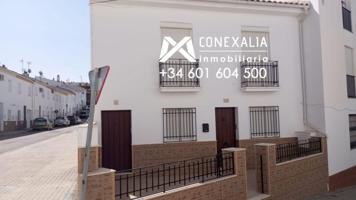 Casa en venta en Olvera, Ensanche photo 0