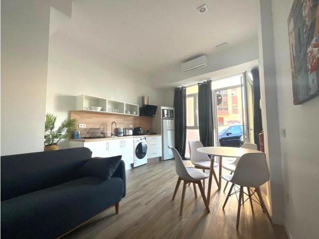 Planta baja en venta en Valencia photo 0