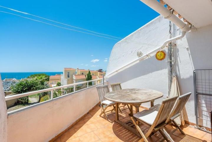 Aticos en venta en Estepona, Costa Del Sol photo 0