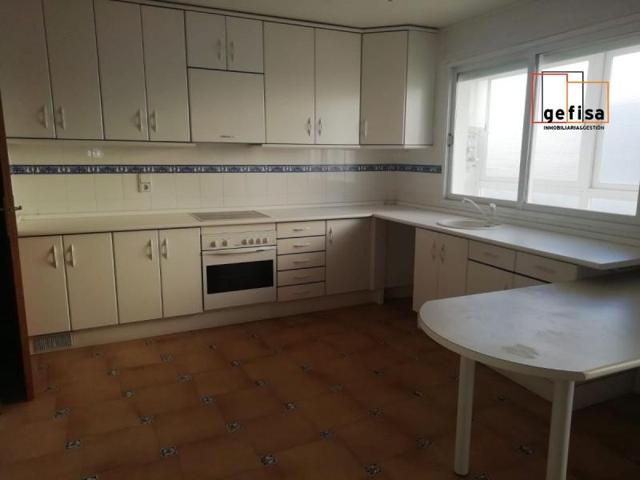 Piso en venta en Valdepeñas, 1ro De Julio photo 0