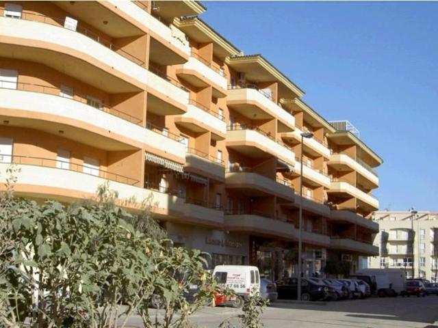 Apartamento en venta en Manilva photo 0