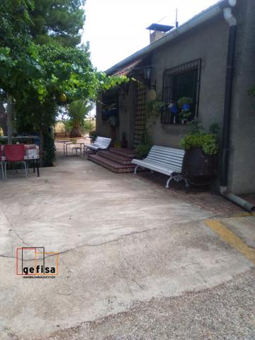 Casa en venta en Valdepeñas, Carretera Santa Cruz photo 0