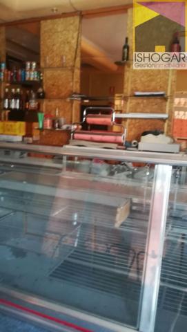 Local comercial en venta en Valdepeñas, Centro photo 0