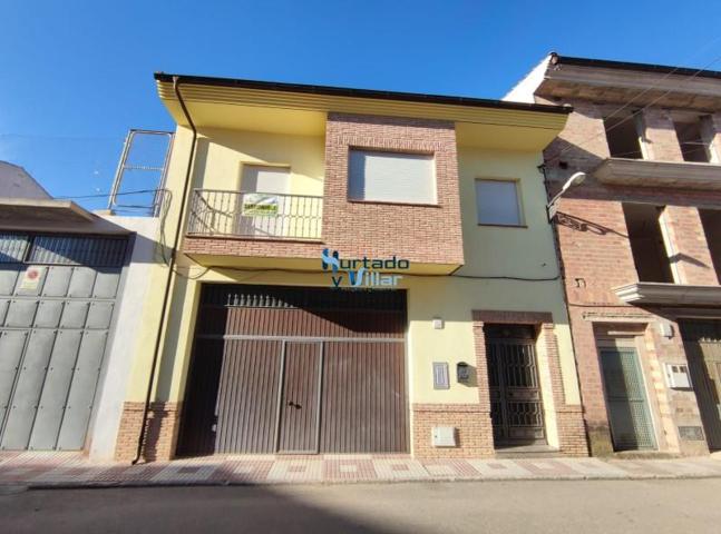 Casa en venta en Torreperogil, Torreperogil photo 0