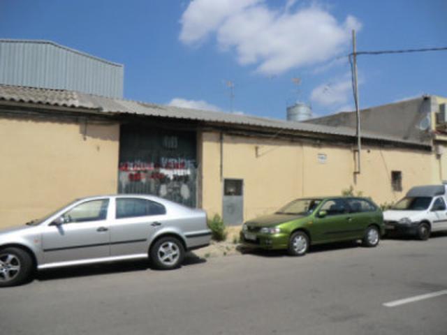 Nave industrial en venta en Manises, Poligono Aeropuerto photo 0