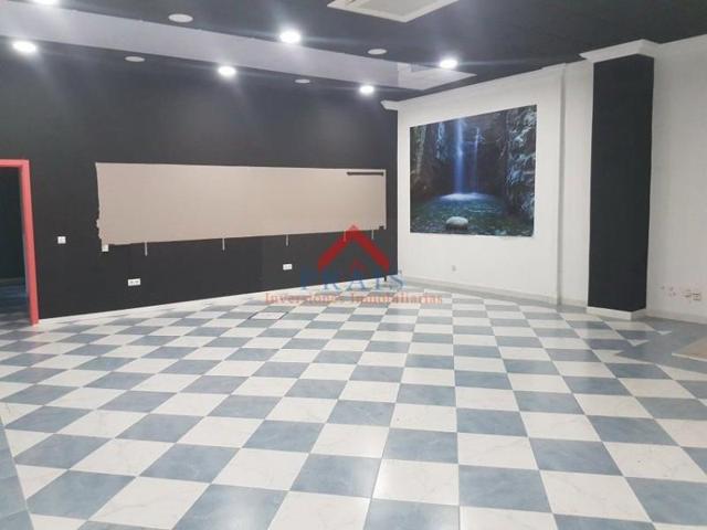 Local comercial en venta en Utrera, Centro photo 0