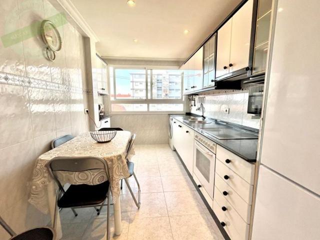 Piso en venta en Vigo, Castelao photo 0