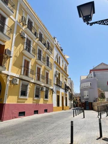 Apartamento en venta en Sevilla, Centro photo 0