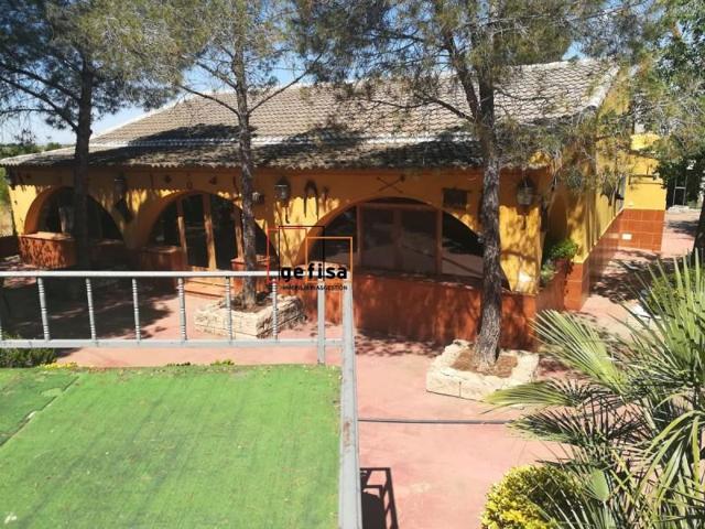 Chalet en venta en Valdepeñas, Banos del Peral photo 0