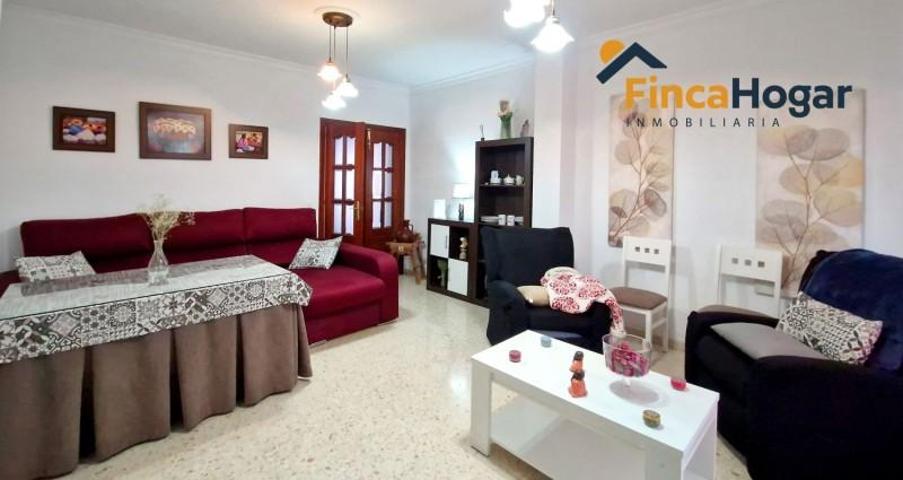 Piso en venta en Arahal, Trocha de la Victoria photo 0