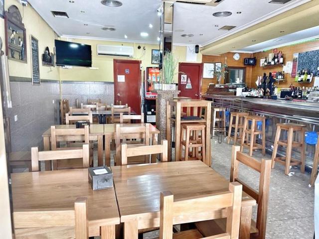 Local comercial en venta en Puertollano, PASEO SAN GREGORIO photo 0