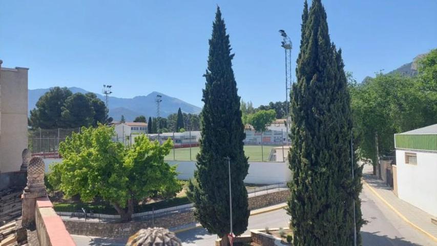 Casa en venta en Quesada, Pueblo - Proximo a colegios photo 0