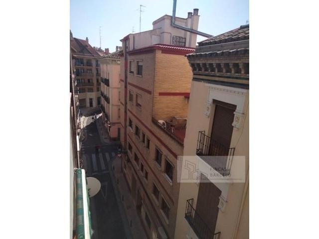 Piso en venta en Zaragoza, La Magdalena photo 0