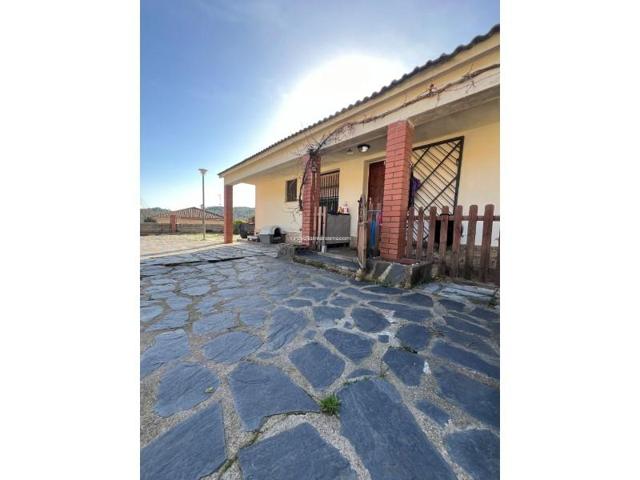 Casa en venta en Tordera photo 0