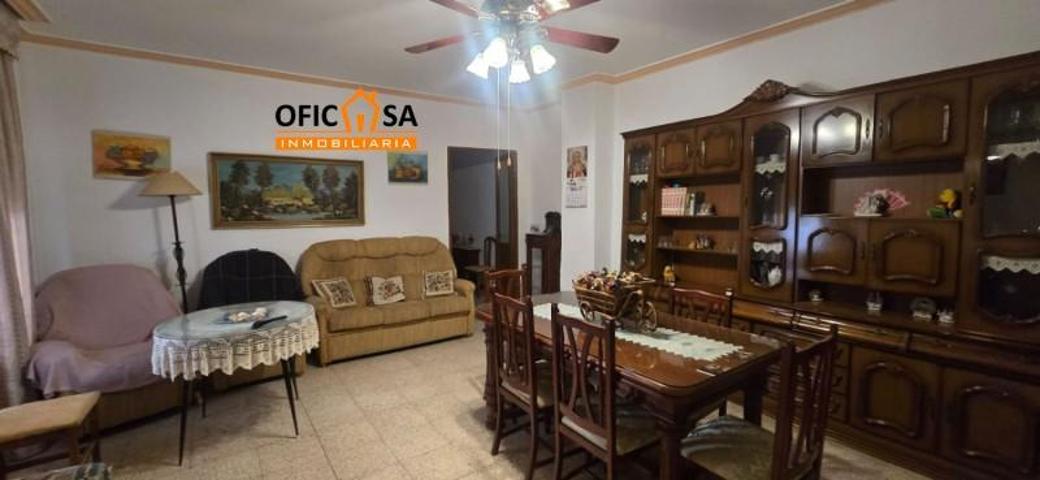 Casa en venta en Villanueva de la Reina, Villanueva De La Reina photo 0