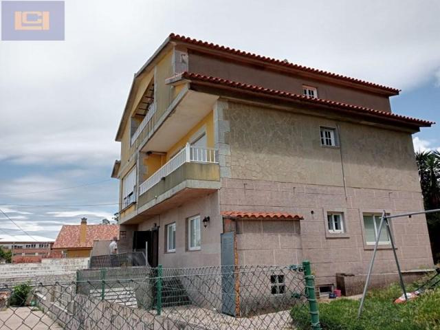 Piso en venta en Baiona photo 0