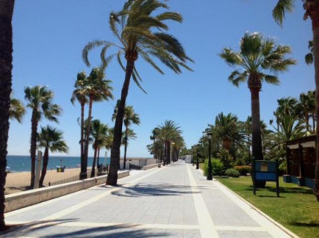 Apartamento en venta en Marbella, San Pedro De Alcantara - Centro photo 0