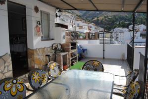 Casas de pueblo en venta en Cómpeta, Competa photo 0