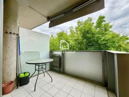 Piso en venta en Salt photo 0