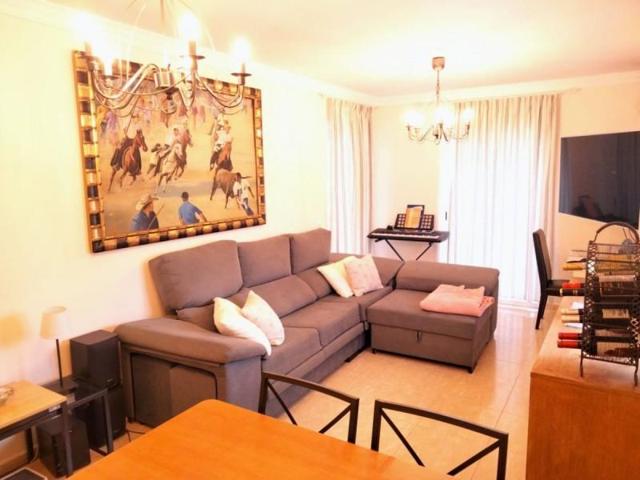 Piso en venta en Torrox, Pueblo photo 0