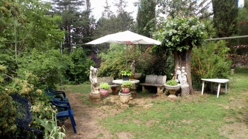 Chalet en venta en Grijota, Grijota photo 0