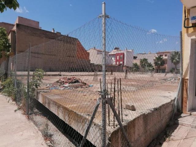 Edificio en venta en Vilamarxant photo 0