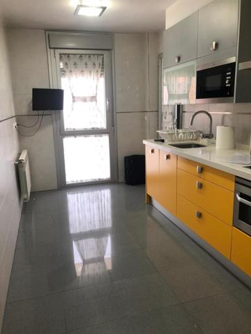 Piso en venta en Ponferrada, Centro photo 0