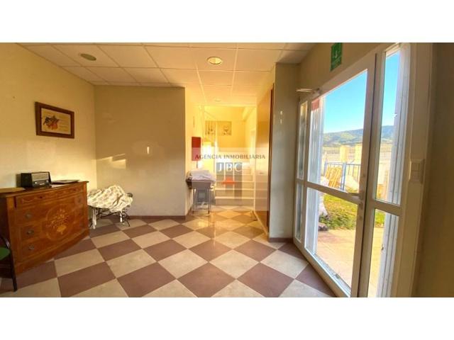 Nave industrial en venta en Cocentaina photo 0