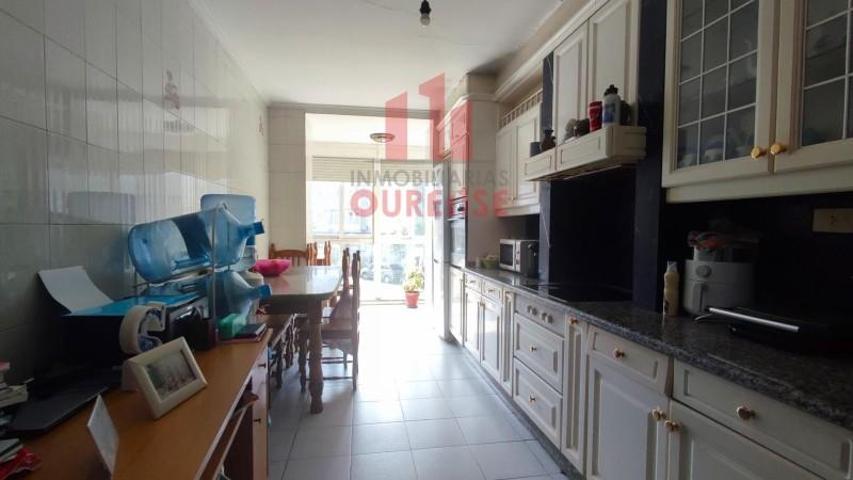 Piso en venta en Ourense, Couto photo 0