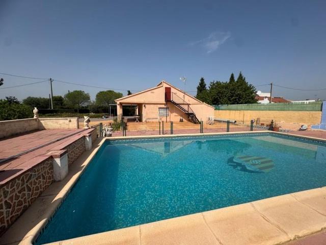 Chalet en venta en Llíria, Urbanizaciones photo 0