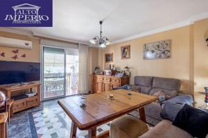 Planta baja en venta en Albolote, Urb. Loma Verde photo 0