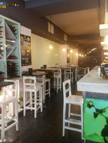 Local comercial en venta en Gijón, Centro - Playa photo 0