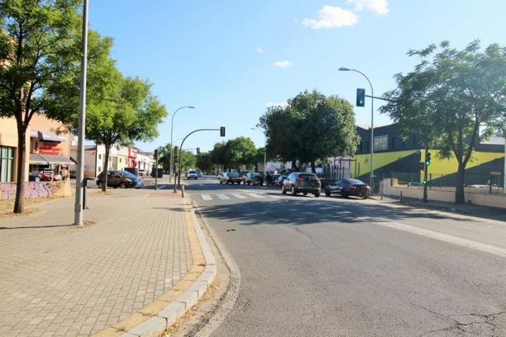 Nave industrial en venta en Sevilla, Polig. Industriales - Calonge photo 0