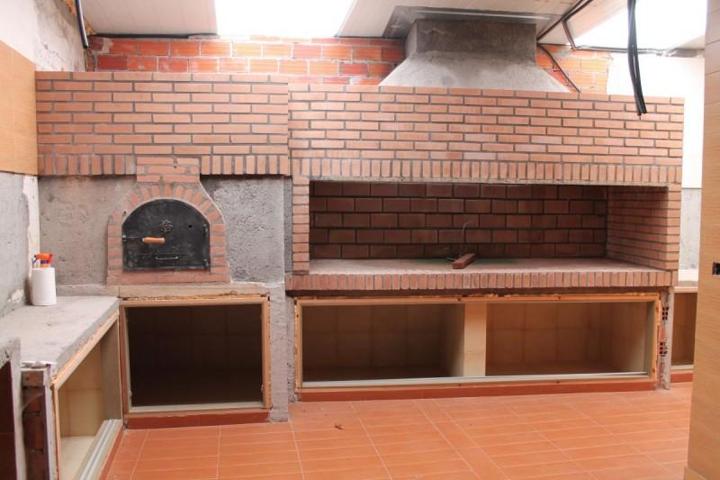 Local comercial en venta en Moaña, Moana photo 0