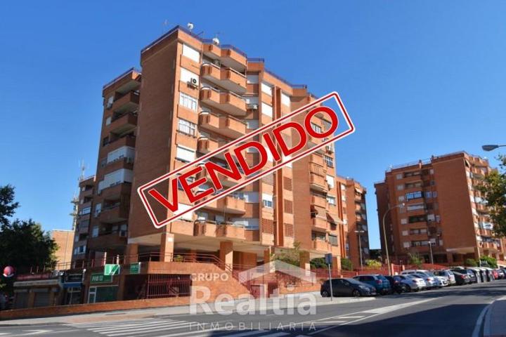 Piso en venta en Huelva, Pio XII photo 0